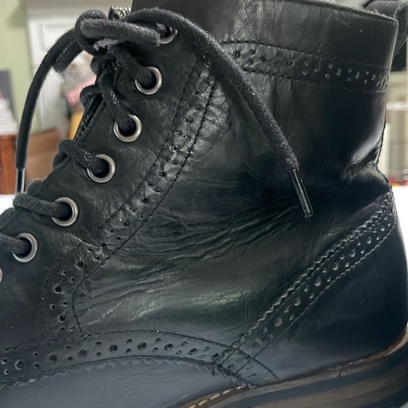 Jeffrey Tyler Black Leather Wingtip
Brogue Boots Men's 10.5 Dress Combat
Style - Picture 10 of 12